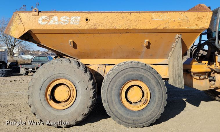 image for item DM8128 2006 Case 340B  haul truck