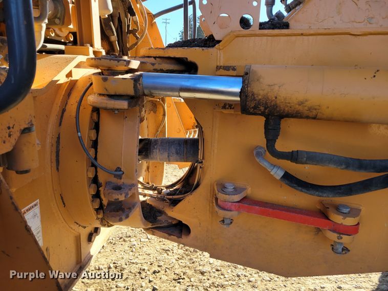 image for item DM8128 2006 Case 340B  haul truck