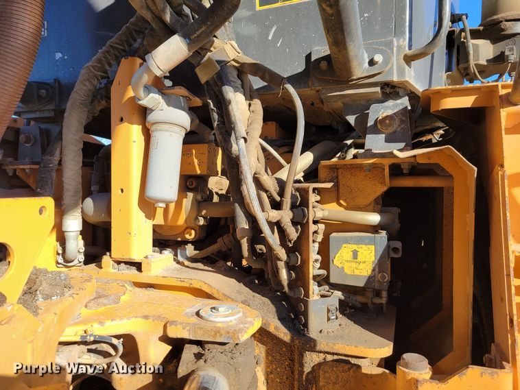 image for item DM8128 2006 Case 340B  haul truck