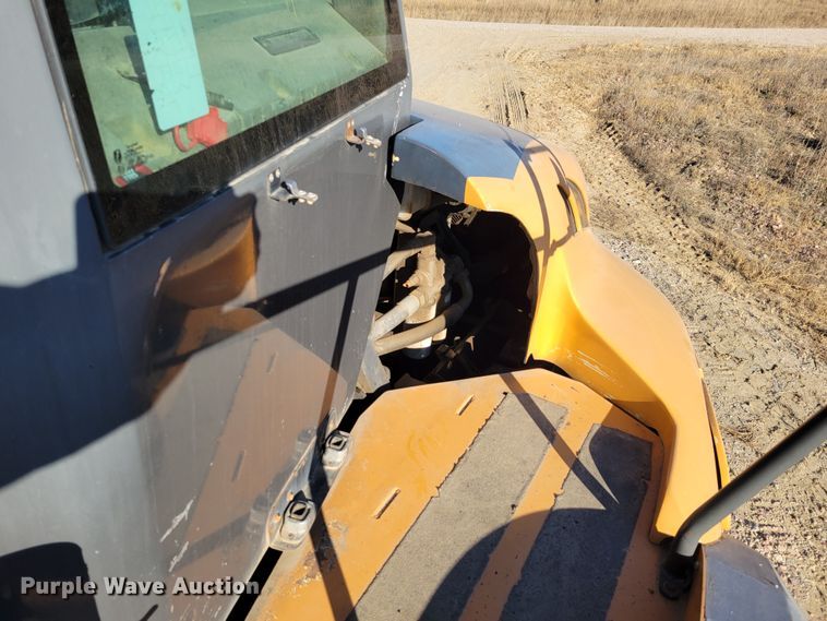 image for item DM8128 2006 Case 340B  haul truck