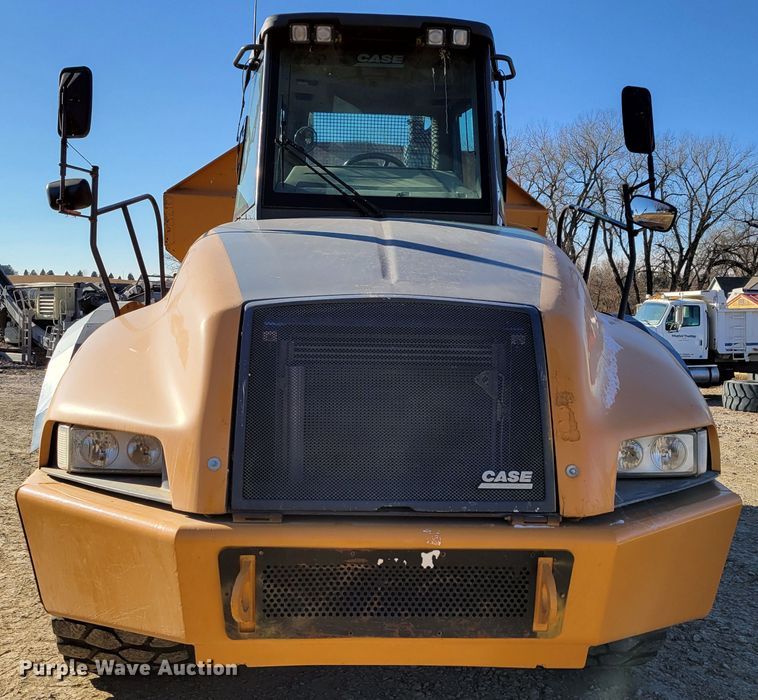 image for item DM8128 2006 Case 340B  haul truck