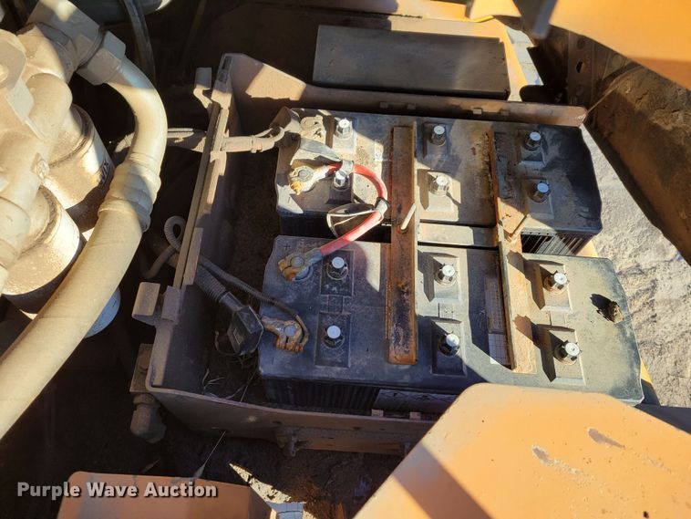 image for item DM8128 2006 Case 340B  haul truck