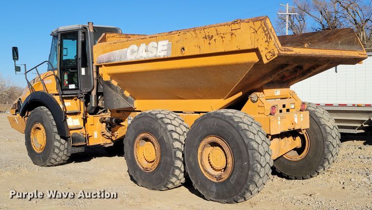 image for item DM8129 2008 Case 330B  haul truck
