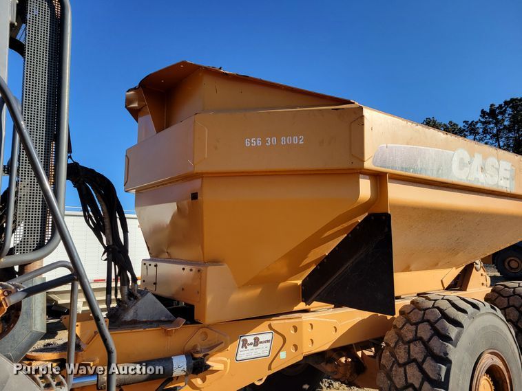 image for item DM8129 2008 Case 330B  haul truck