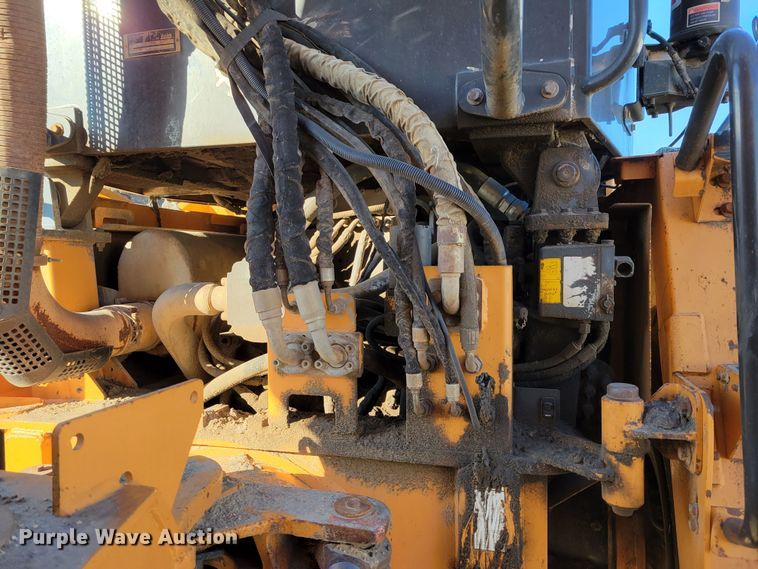 image for item DM8129 2008 Case 330B  haul truck