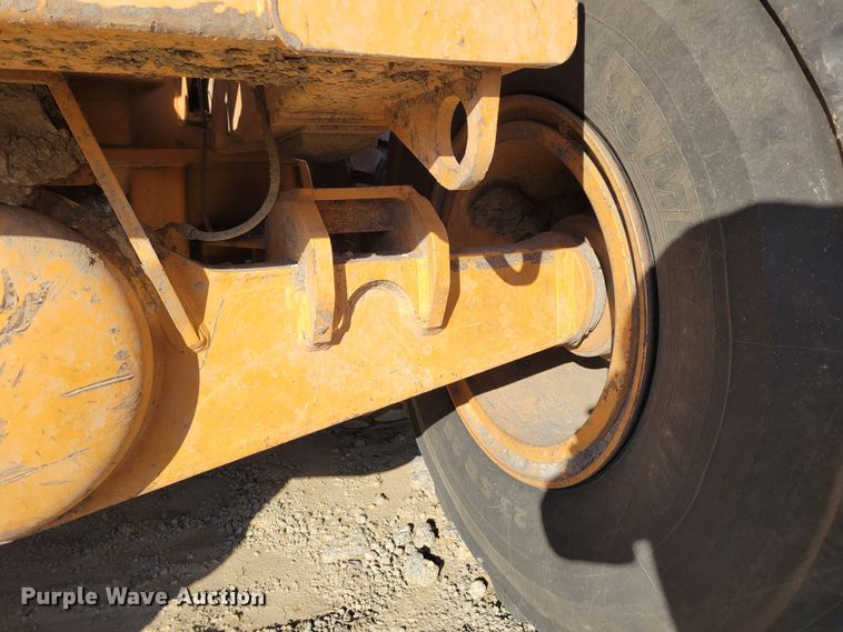 image for item DM8129 2008 Case 330B  haul truck