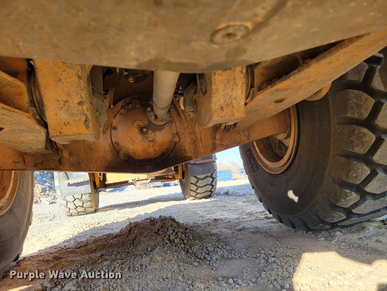 image for item DM8129 2008 Case 330B  haul truck