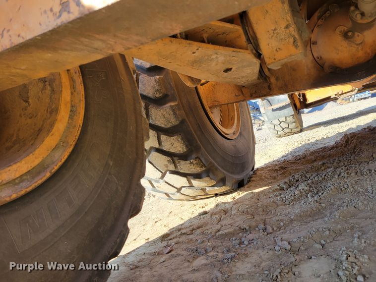 image for item DM8129 2008 Case 330B  haul truck