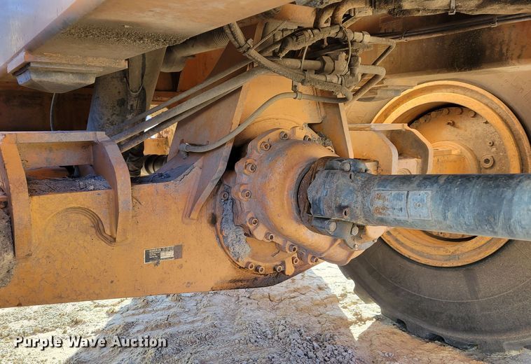image for item DM8129 2008 Case 330B  haul truck