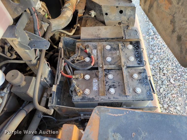 image for item DM8129 2008 Case 330B  haul truck