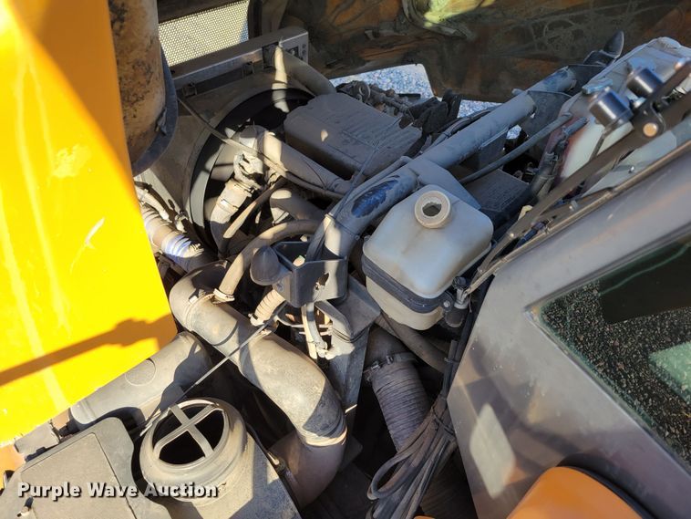 image for item DM8129 2008 Case 330B  haul truck