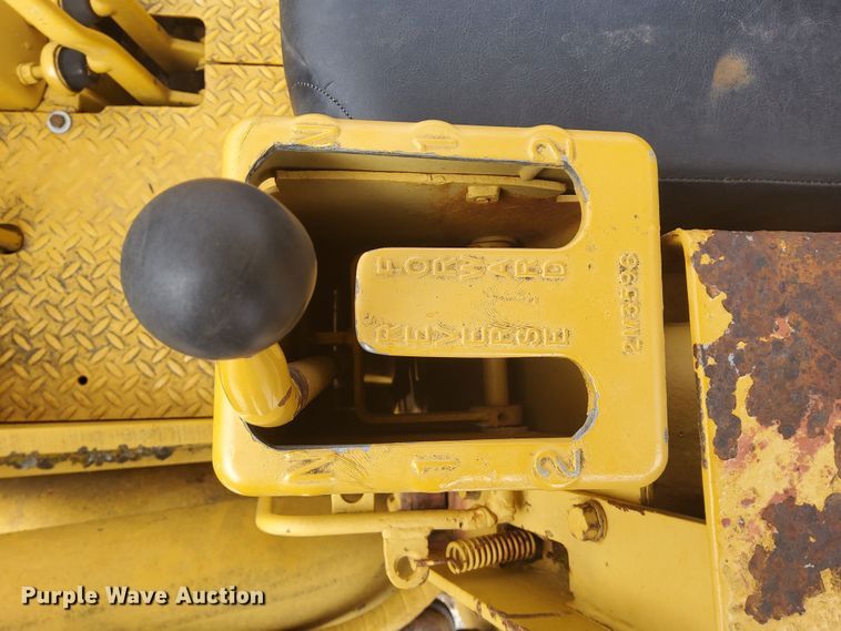 image for item DN6943 1962 Caterpillar 977H  track loader