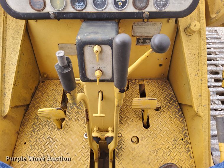 image for item DN6943 1962 Caterpillar 977H  track loader