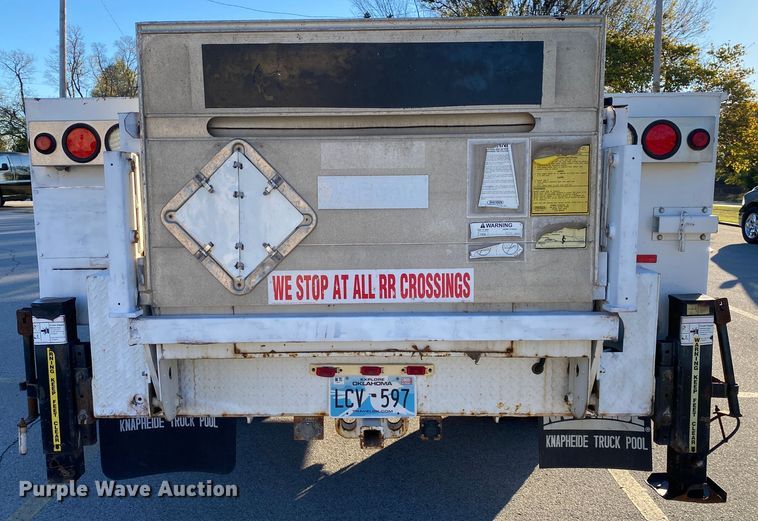 image for item DN8046 2006 Ford F550 Super Duty  utility / service truck