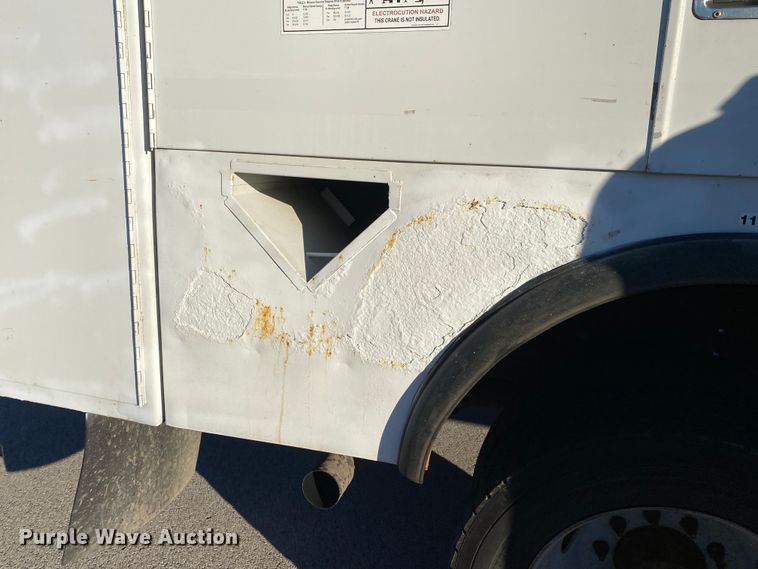 image for item DN8046 2006 Ford F550 Super Duty  utility / service truck