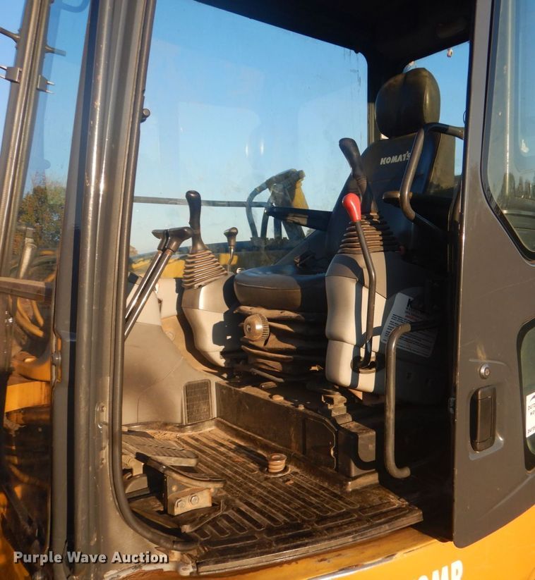 image for item DO1424 2008 Komatsu PC78MR-6  mini excavator