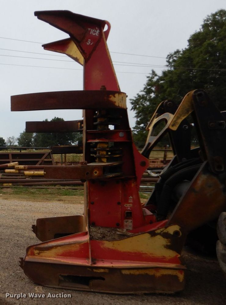image for item DO1620 2011 Prentice 2570C  feller buncher