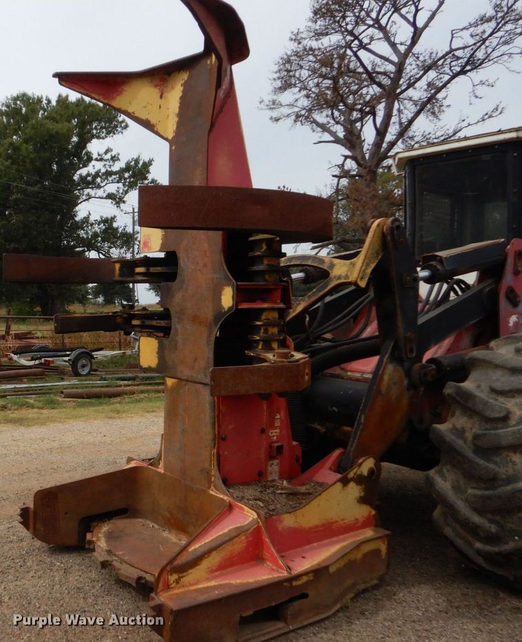 image for item DO1620 2011 Prentice 2570C  feller buncher