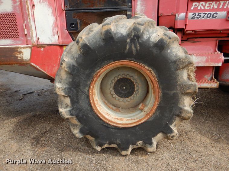 image for item DO1620 2011 Prentice 2570C  feller buncher
