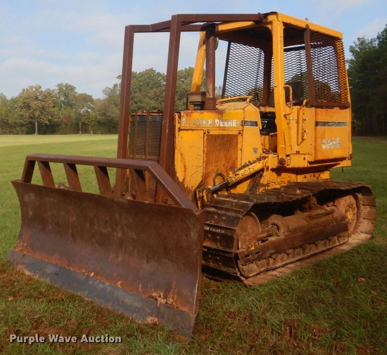 image for item DO1658 1992 John Deere 550G  dozer