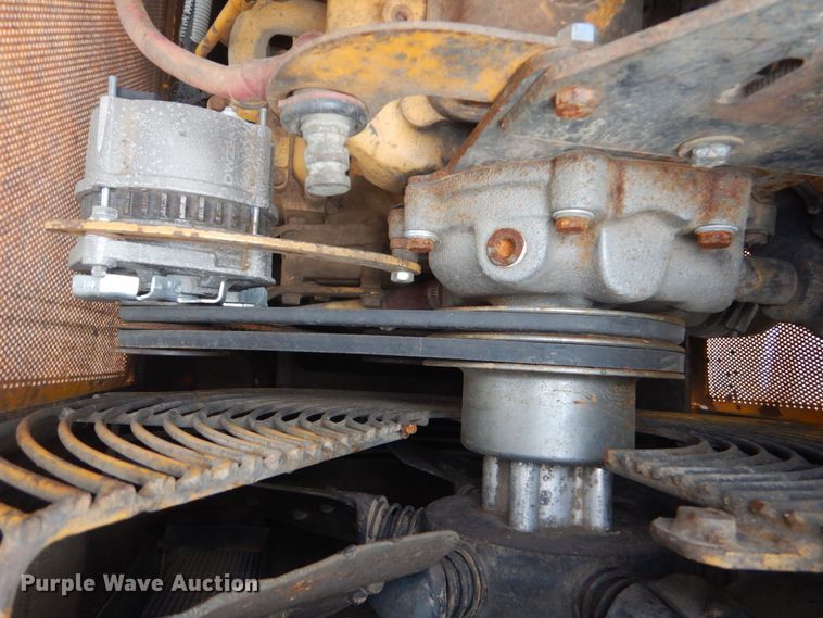 image for item DO1658 1992 John Deere 550G  dozer