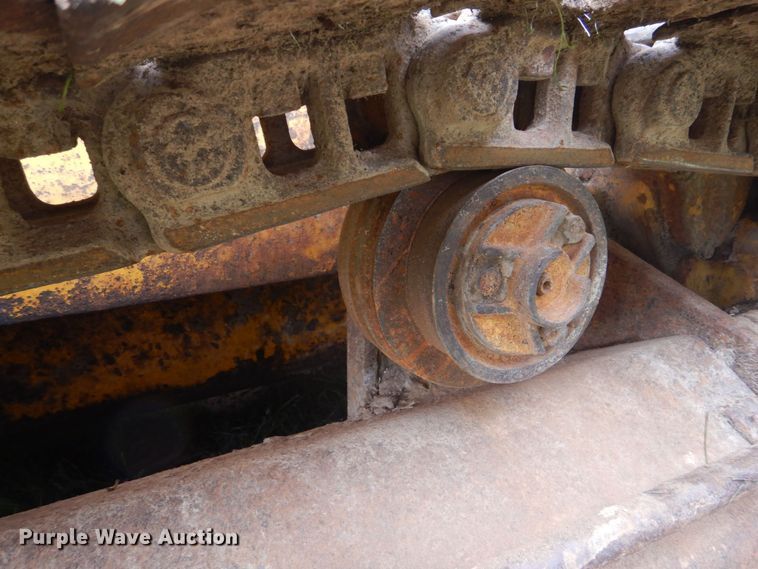 image for item DO1658 1992 John Deere 550G  dozer