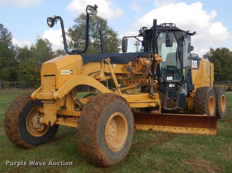 image for item DO1659 2015 Caterpillar 12M3  motor grader