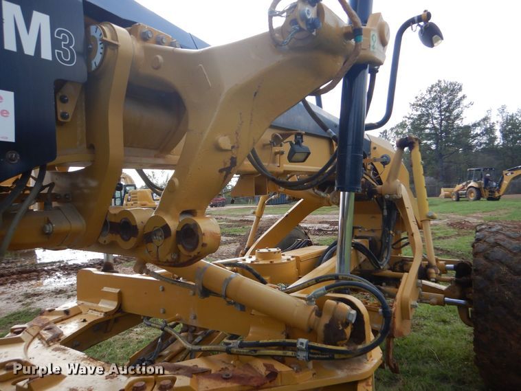 image for item DO1659 2015 Caterpillar 12M3  motor grader