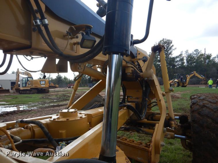 image for item DO1659 2015 Caterpillar 12M3  motor grader