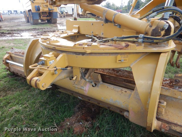 image for item DO1659 2015 Caterpillar 12M3  motor grader