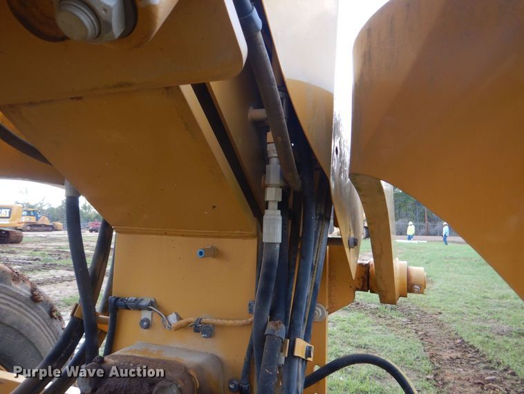 image for item DO1659 2015 Caterpillar 12M3  motor grader