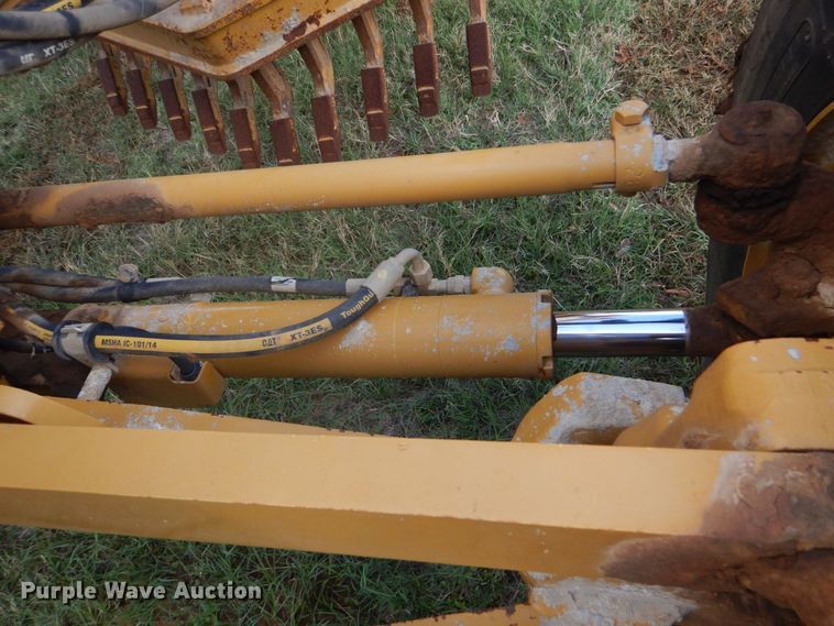 image for item DO1659 2015 Caterpillar 12M3  motor grader