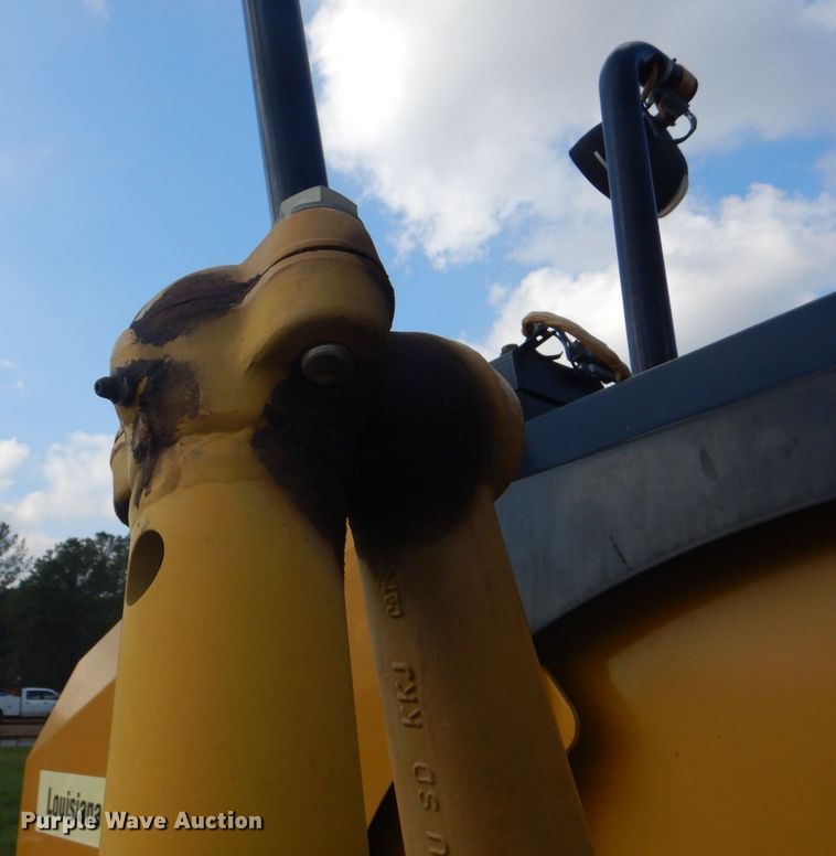 image for item DO1659 2015 Caterpillar 12M3  motor grader