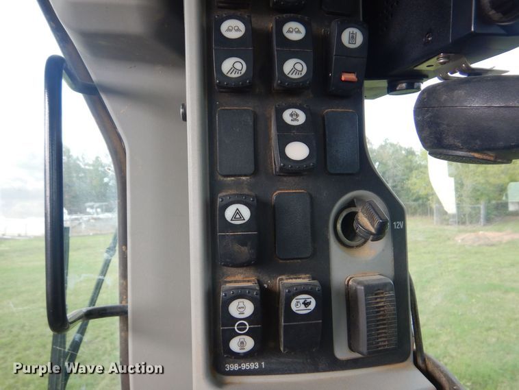 image for item DO1659 2015 Caterpillar 12M3  motor grader