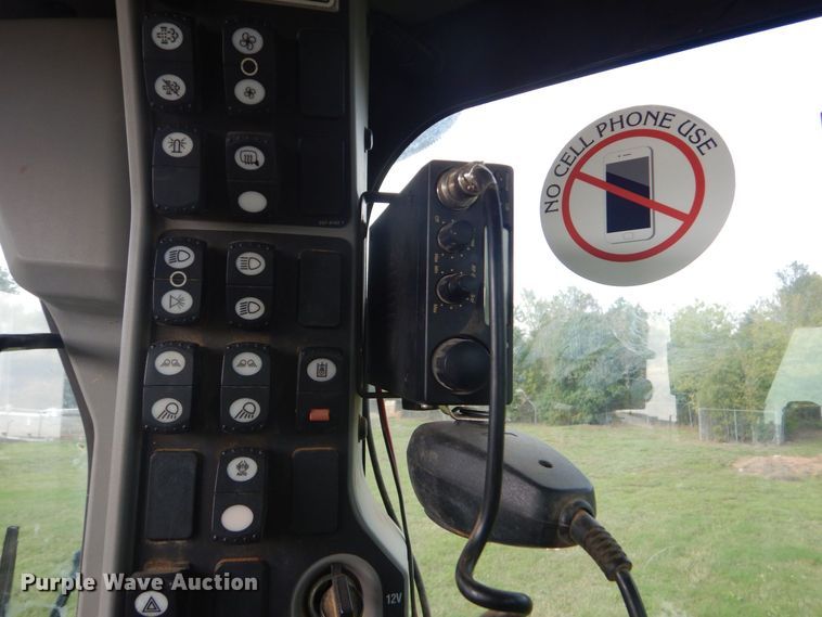 image for item DO1659 2015 Caterpillar 12M3  motor grader