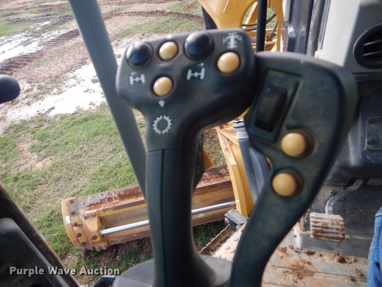 image for item DO1659 2015 Caterpillar 12M3  motor grader