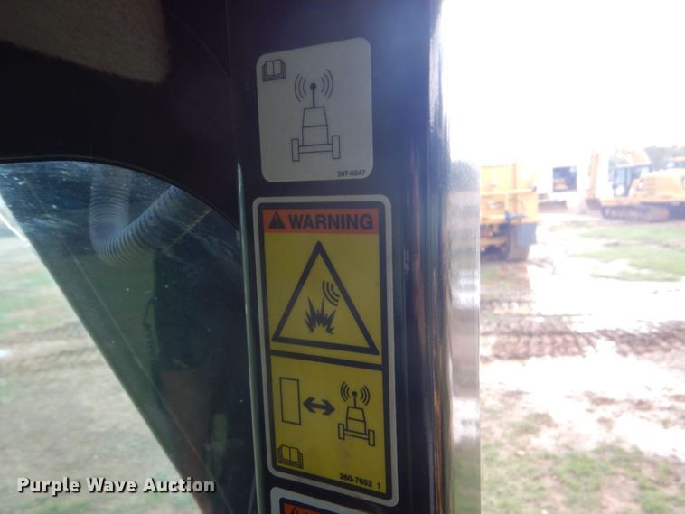 image for item DO1659 2015 Caterpillar 12M3  motor grader