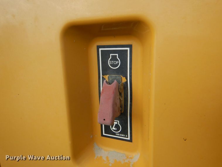 image for item DO1659 2015 Caterpillar 12M3  motor grader