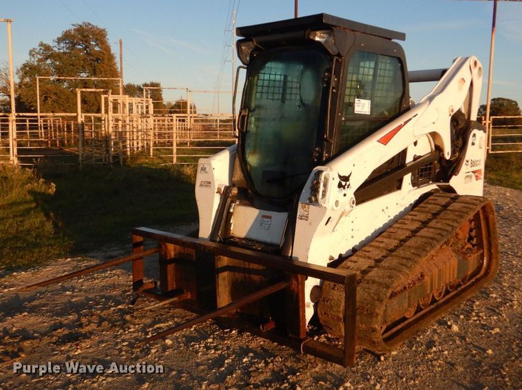 image for item DO1660 2019 Bobcat T770  tracked skid steer loader
