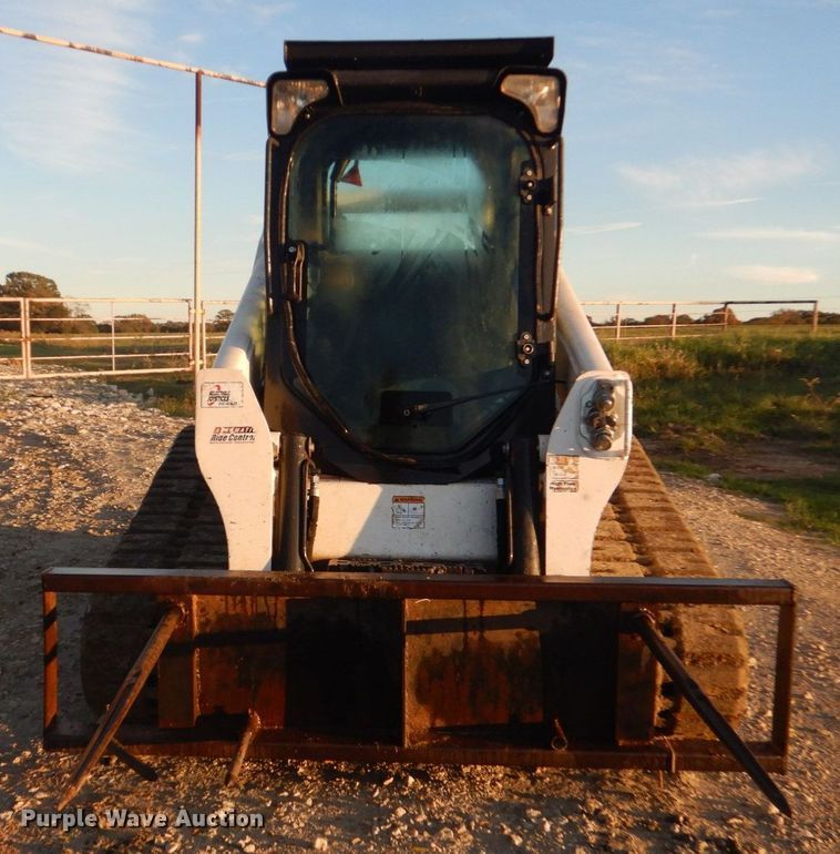 image for item DO1660 2019 Bobcat T770  tracked skid steer loader
