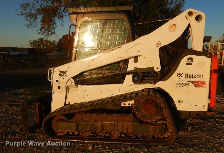image for item DO1660 2019 Bobcat T770  tracked skid steer loader