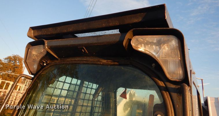 image for item DO1660 2019 Bobcat T770  tracked skid steer loader