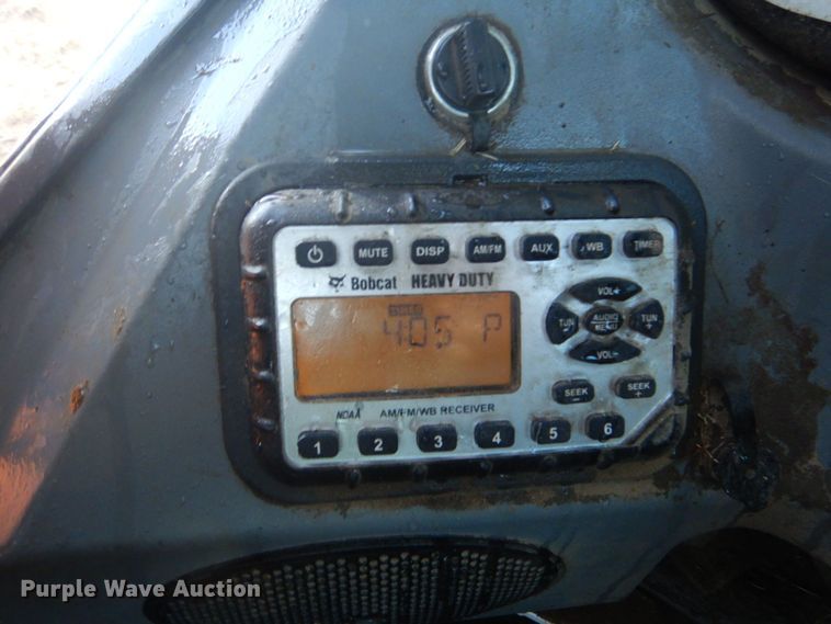 image for item DO1660 2019 Bobcat T770  tracked skid steer loader