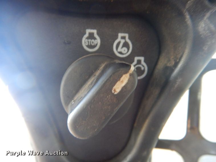 image for item DO1660 2019 Bobcat T770  tracked skid steer loader