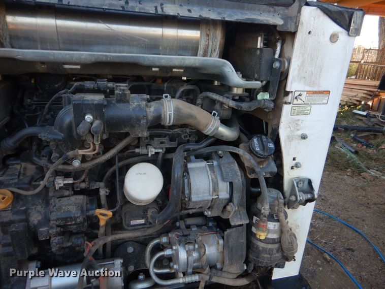 image for item DO1660 2019 Bobcat T770  tracked skid steer loader