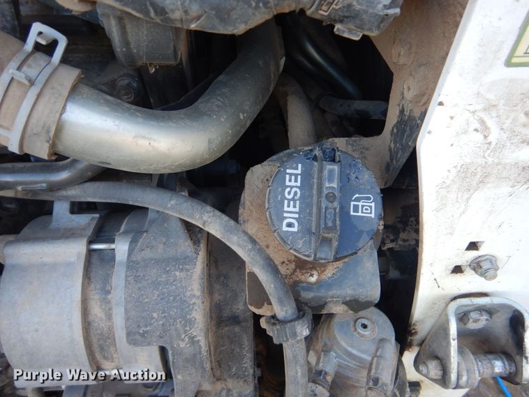 image for item DO1660 2019 Bobcat T770  tracked skid steer loader