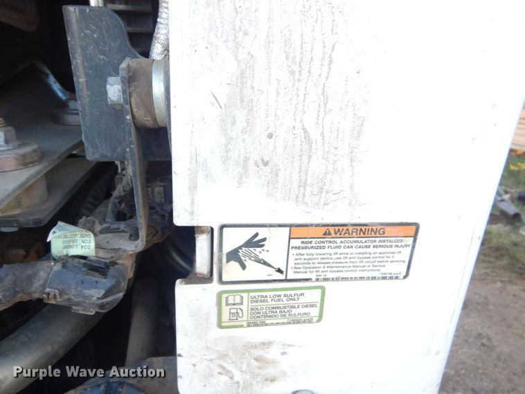 image for item DO1660 2019 Bobcat T770  tracked skid steer loader