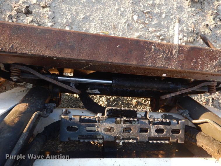 image for item DO1660 2019 Bobcat T770  tracked skid steer loader