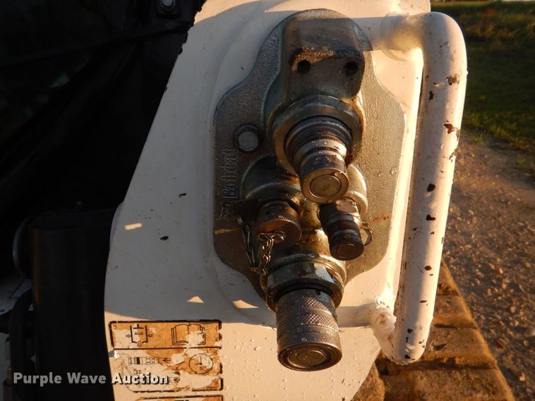 image for item DO1660 2019 Bobcat T770  tracked skid steer loader