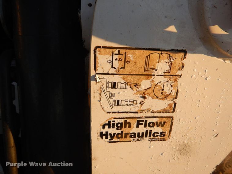 image for item DO1660 2019 Bobcat T770  tracked skid steer loader